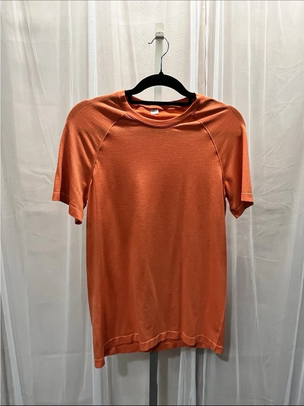 lululemon athletica Orange Short Sleeve Men's Performance T-Shirt
